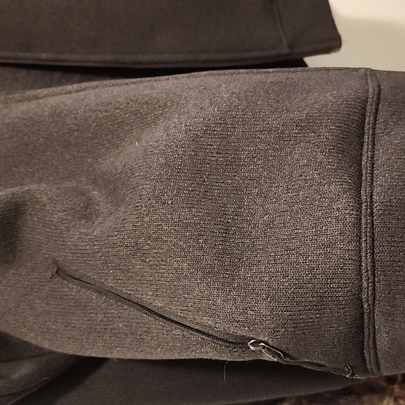 North Face Women's Large Zip up Jacket - Picture 2 of 10